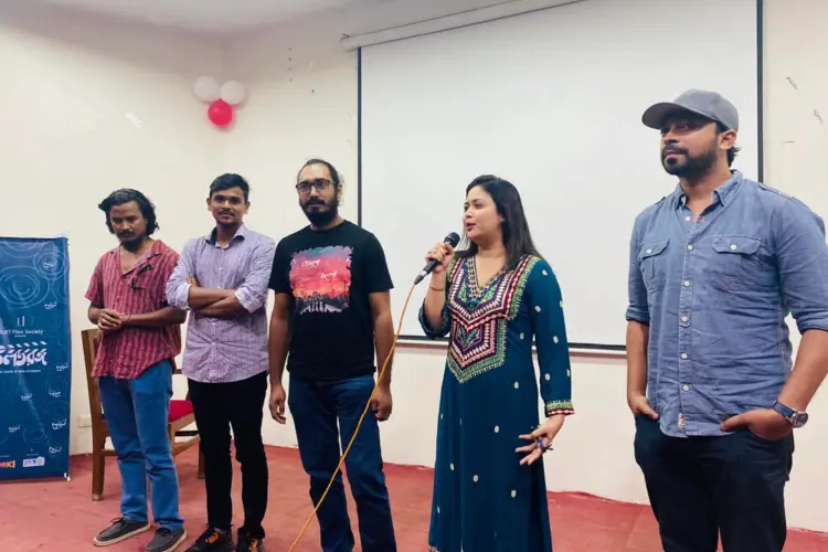 চলতরঙ্গ (6)